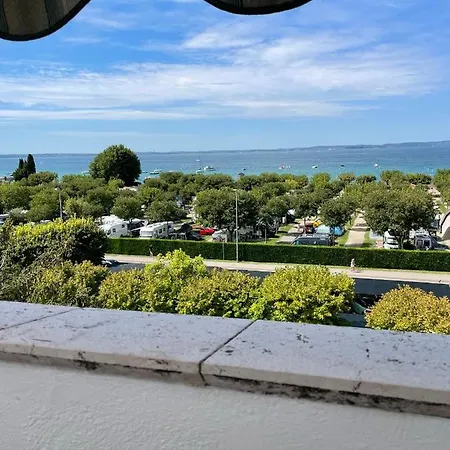 Am Gardasee Mit Seeblick No Elevator *